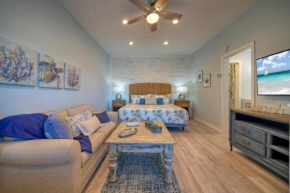 Beach Bliss by AvantStay Pool Pickleball